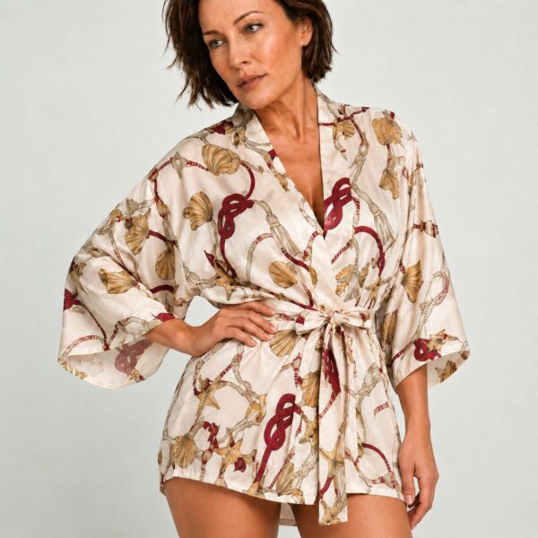 Kimono Bivalvia